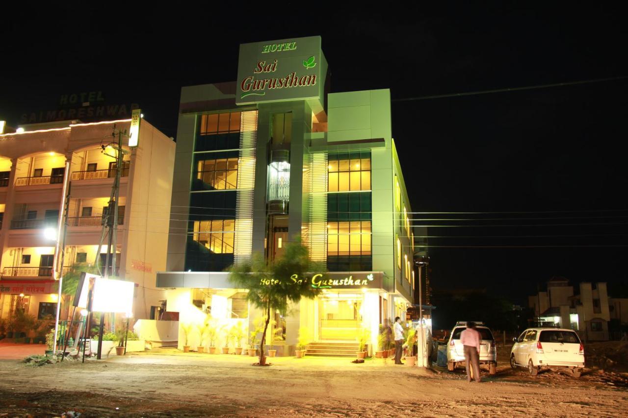 Hotel Sai Gurusthan Shirdi Eksteriør bilde